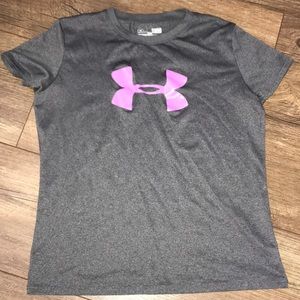 girls under armour t shirt